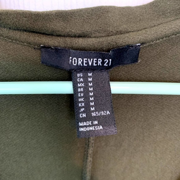 Forever 21 Women's Size Medium Green Knit V-Neck Mini Dress - Picture 2 of 2